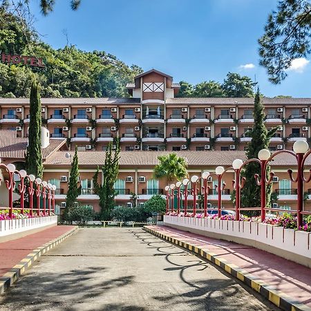 Hotel Recanto Das Hortensias Passa Quatro Exterior foto