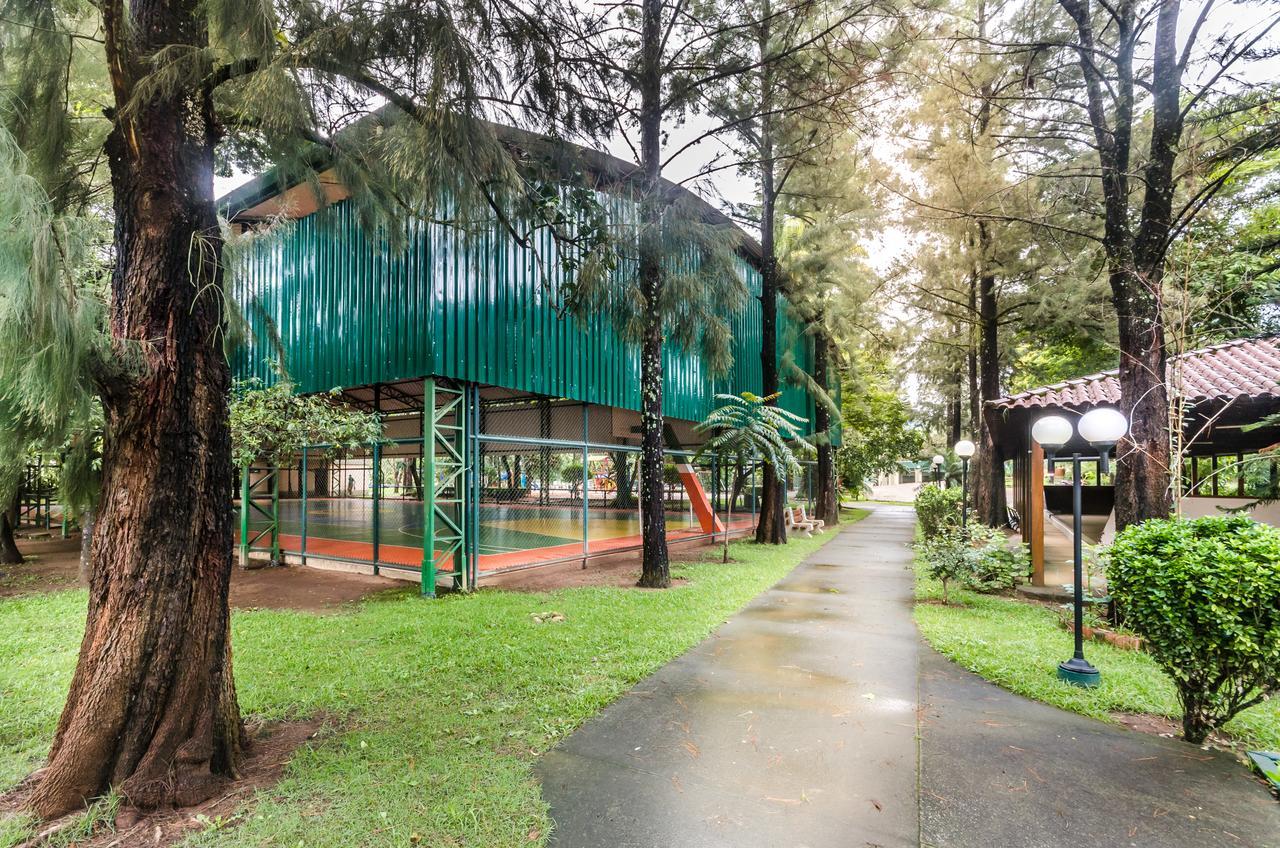 Hotel Recanto Das Hortensias Passa Quatro Exterior foto