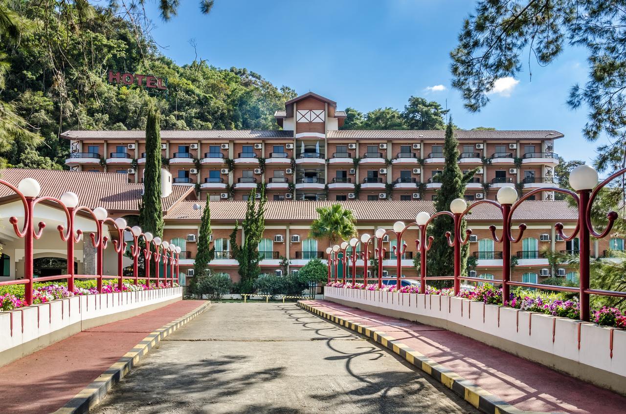 Hotel Recanto Das Hortensias Passa Quatro Exterior foto